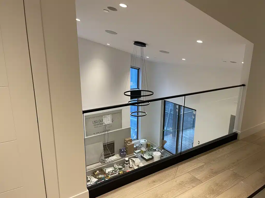 Glass Railing Project (14)